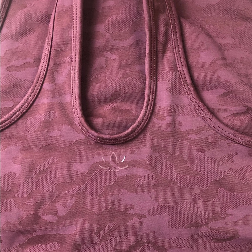 Beyond Yoga Seamless Camouflage‎ Tank - Picture 5 of 6